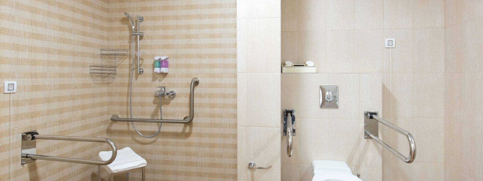 Quelles sont les normes actuelles en accessibilité pour une salle de bain PMR ? Behren-lès-Forbach