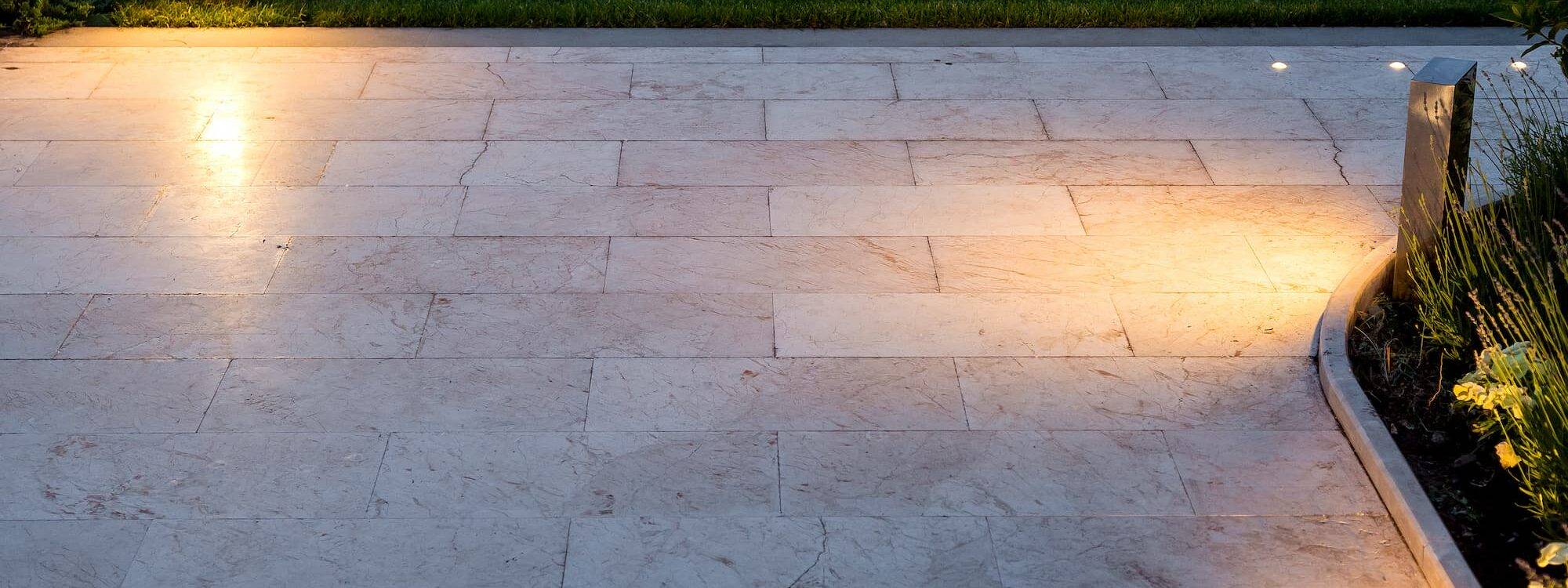 4 avantages du carrelage en grès cérame pour l&#8217;extérieur Phalsbourg