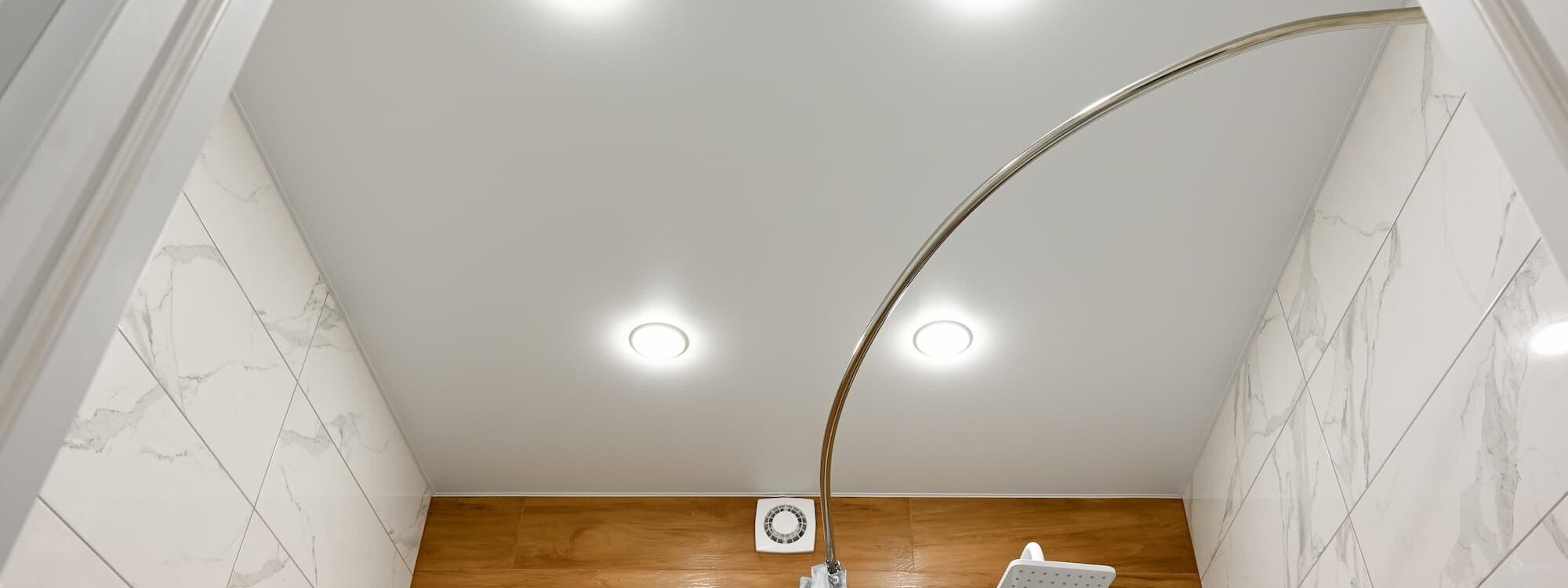 Comment int&eacute;grer des spots LED dans une salle de bain sans risque ? Bouxwiller