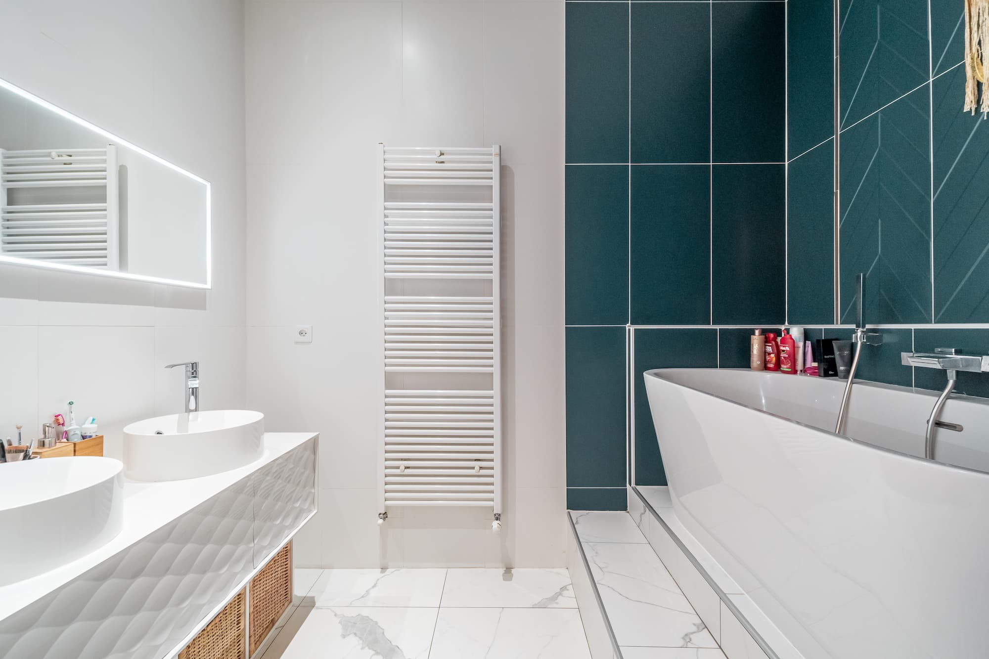 SALLE_DE_BAIN_MODERNE | GB Baticenter Salle de bain moderne : quels équipements prévoir pour un confort thermique optimal ? Reichshoffen